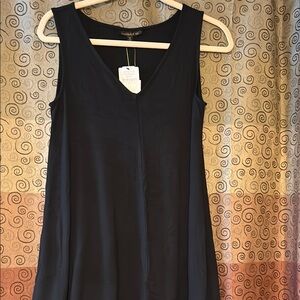 Capsule 121 Black V-Neck Top